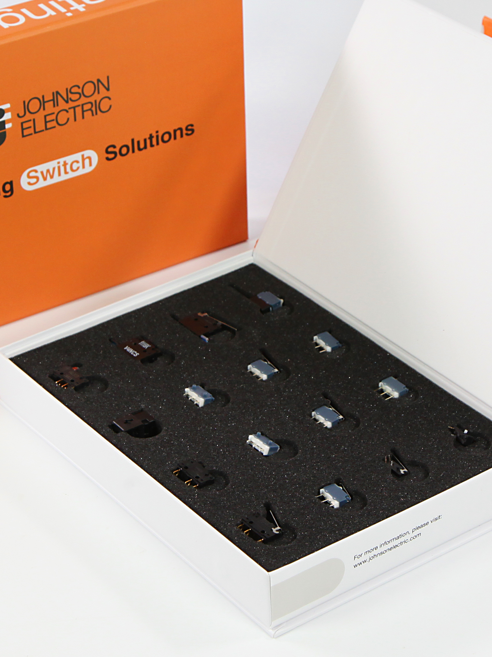 Musterverpackung fuer Elektroteile von johnson electric im Detail